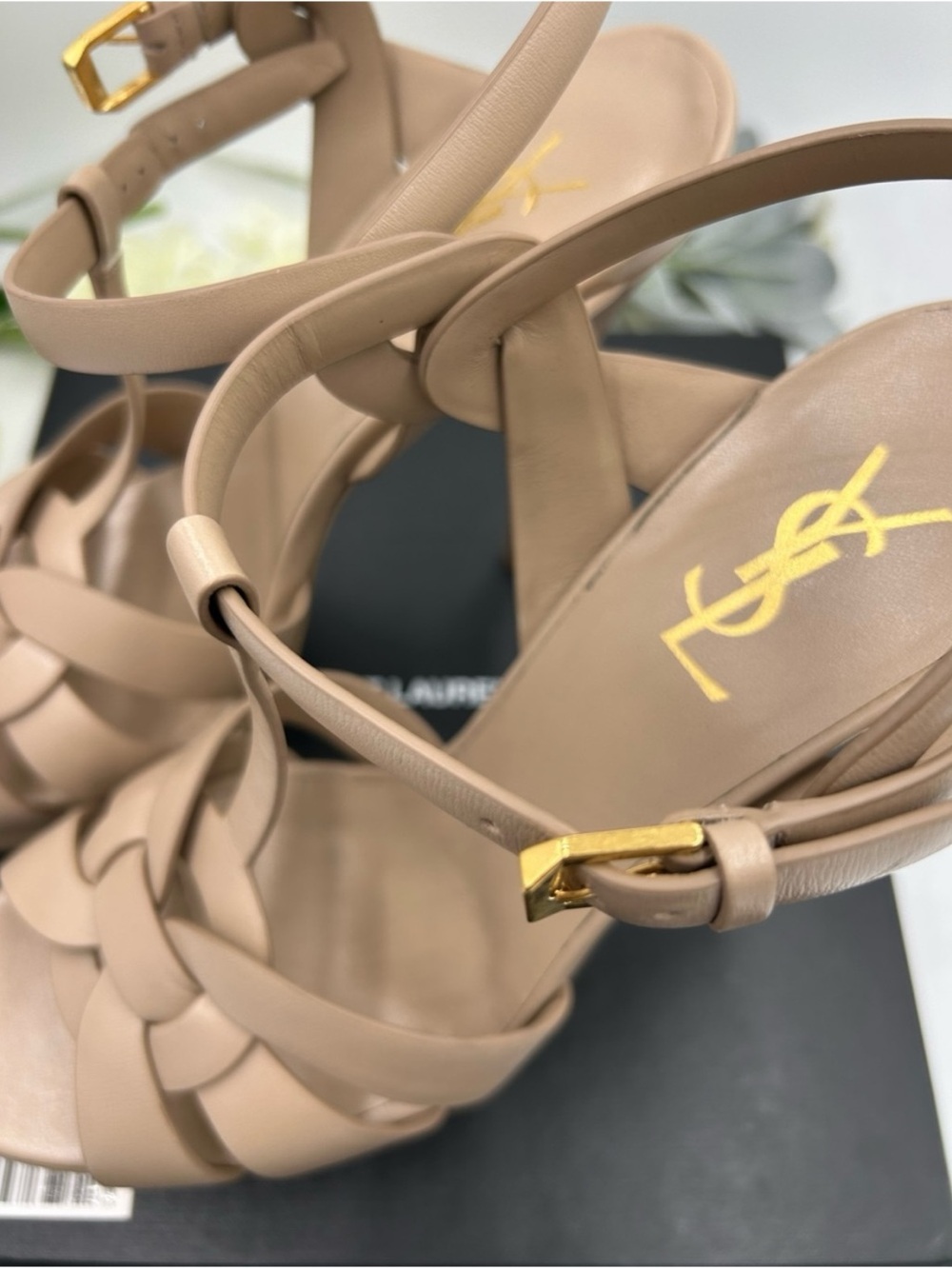 Women's Saint Laurent tribute platform sandals size 42 fits 11
US made in Italy - Picture 4 of 7